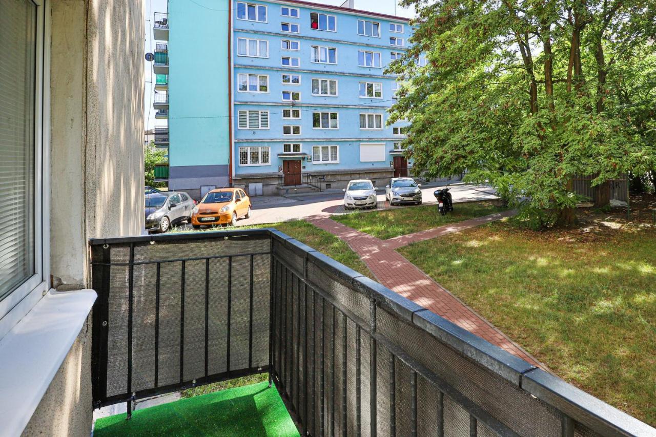 Gdanska Two-Bedroom Apartment Brzezno Beach By Noclegi Renters エクステリア 写真