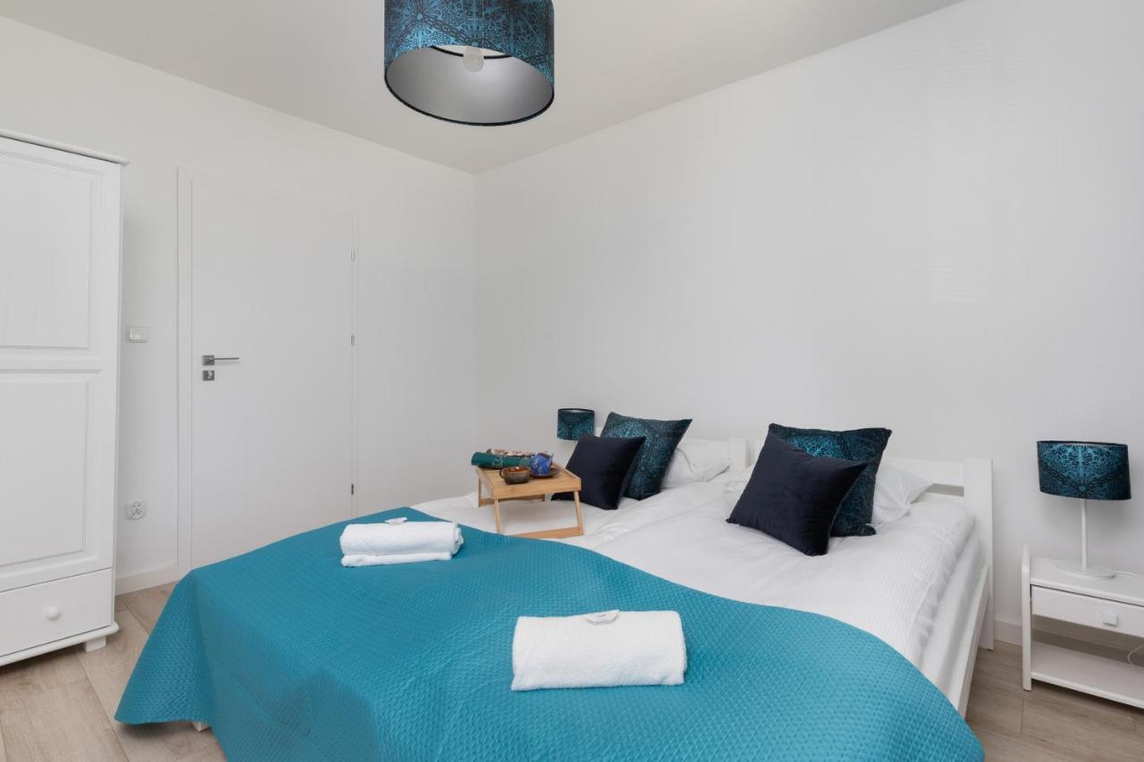 Gdanska Two-Bedroom Apartment Brzezno Beach By Noclegi Renters エクステリア 写真