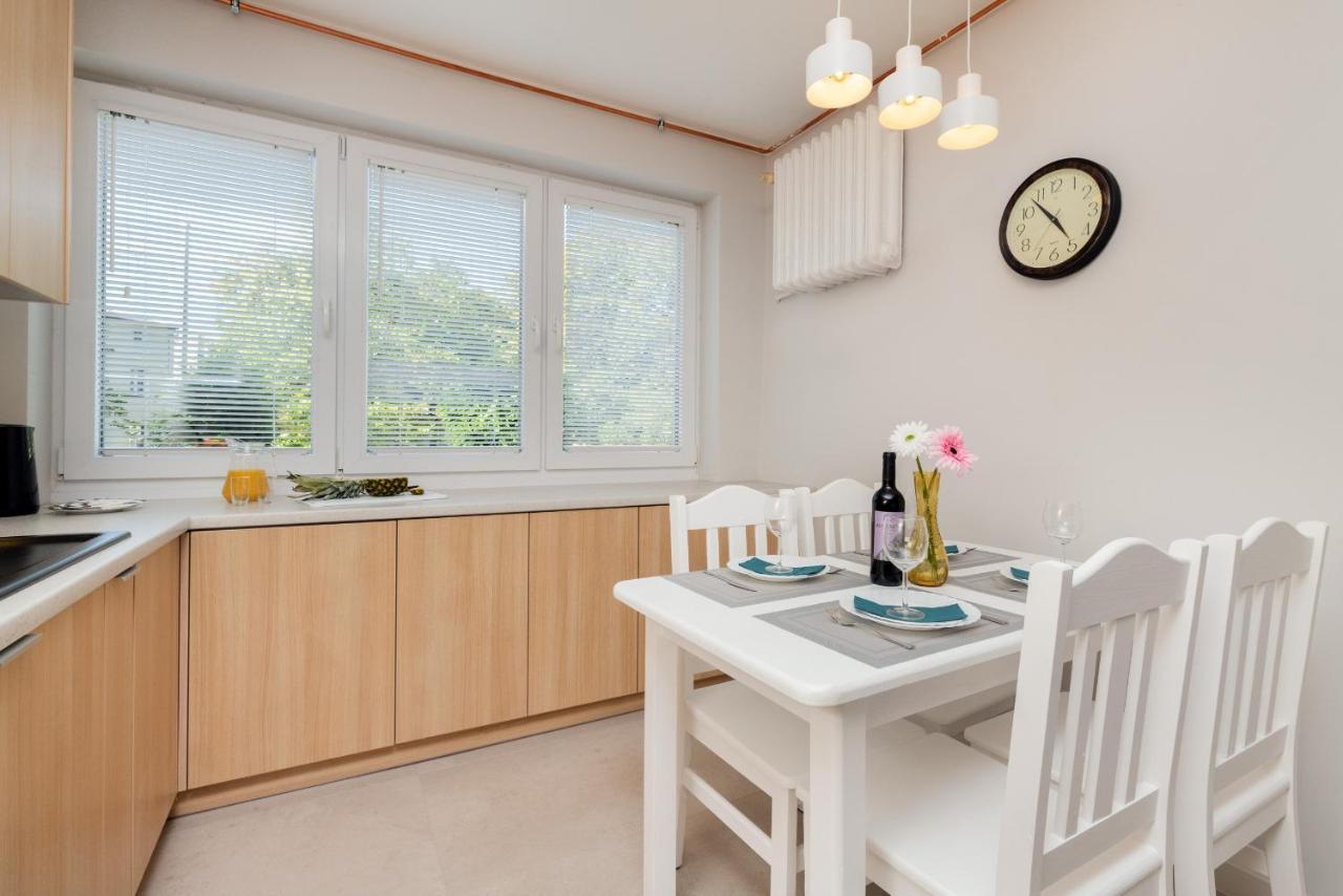 Gdanska Two-Bedroom Apartment Brzezno Beach By Noclegi Renters エクステリア 写真