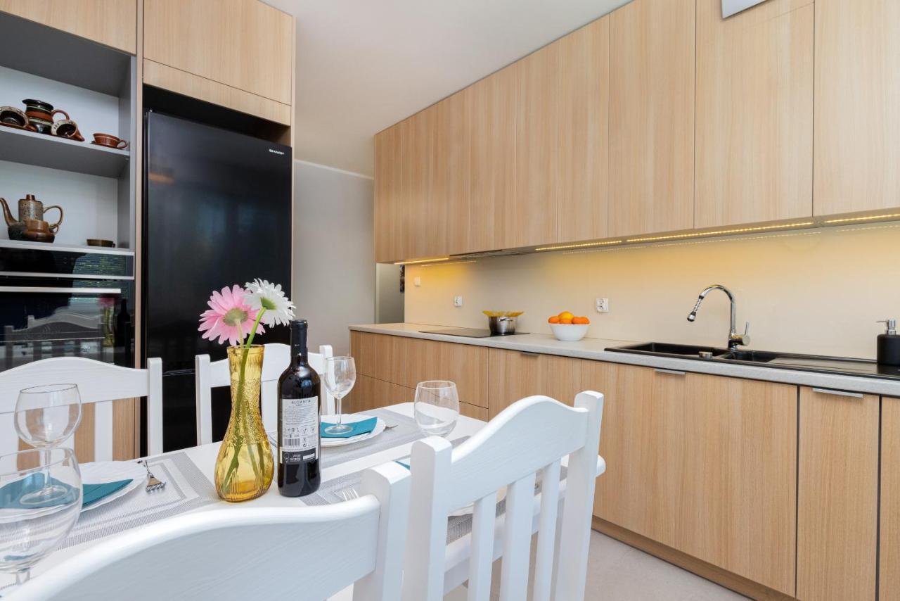 Gdanska Two-Bedroom Apartment Brzezno Beach By Noclegi Renters エクステリア 写真